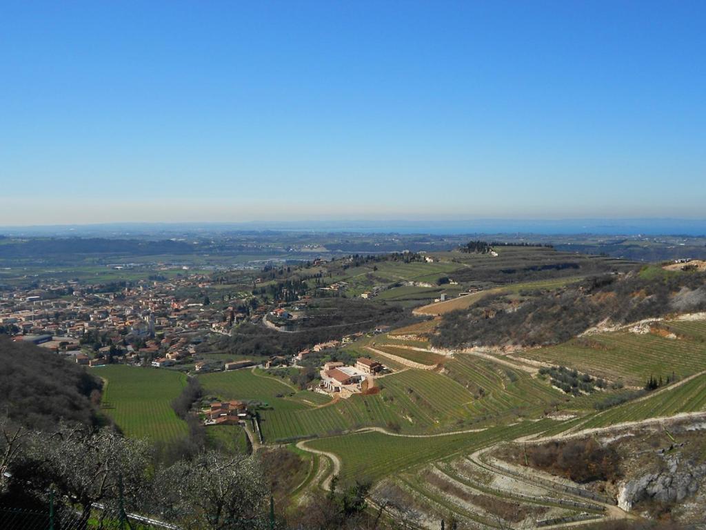 Bed and Breakfast La Grande Casa Valpolicella SantʼAmbrogio di Valpolicella Esterno foto